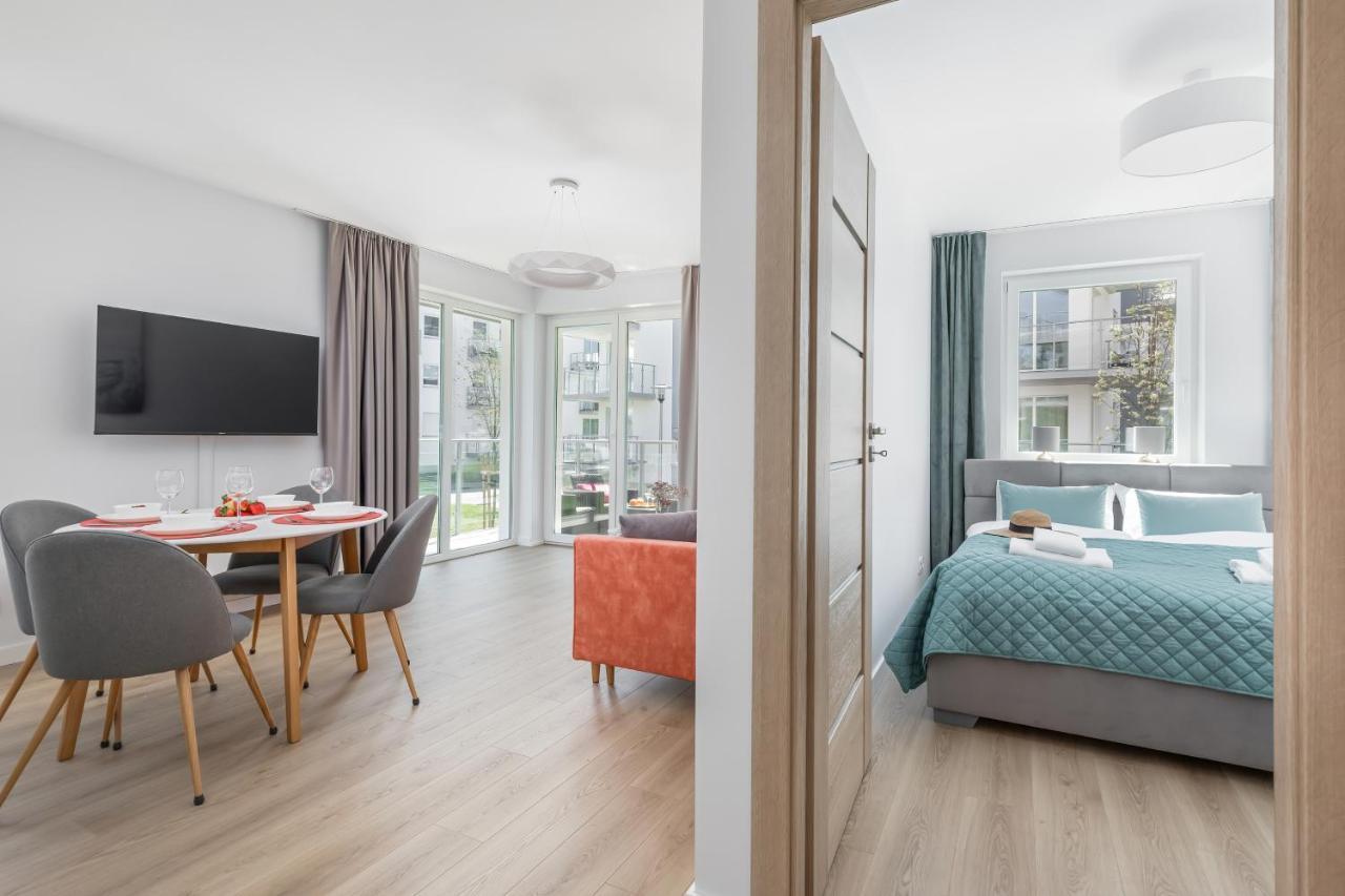 Seaside Apartamenty Porta Mare I โควอบเซก ภายนอก รูปภาพ