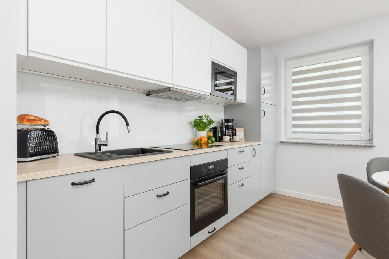 Seaside Apartamenty Porta Mare I โควอบเซก ภายนอก รูปภาพ