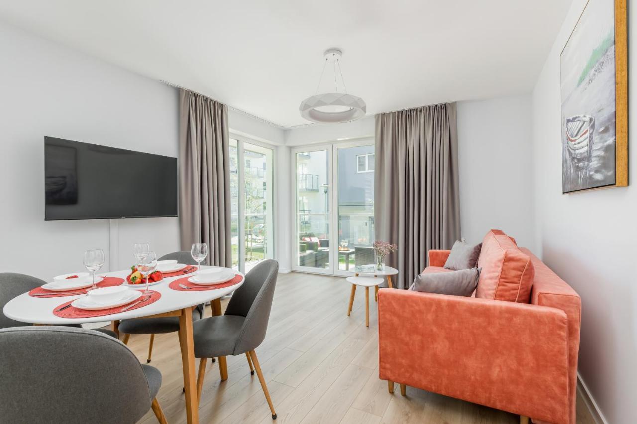 Seaside Apartamenty Porta Mare I โควอบเซก ภายนอก รูปภาพ