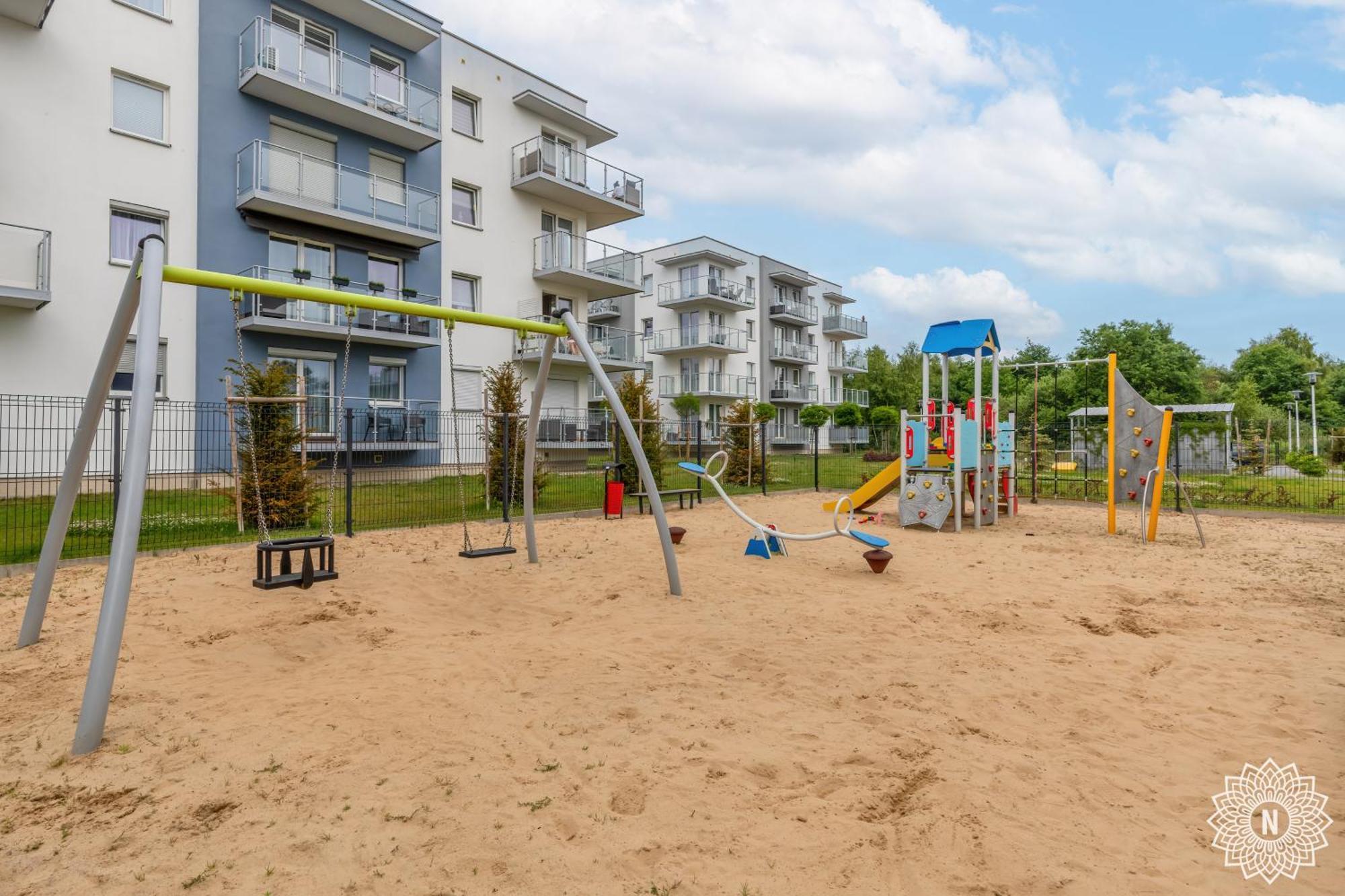 Seaside Apartamenty Porta Mare I โควอบเซก ภายนอก รูปภาพ
