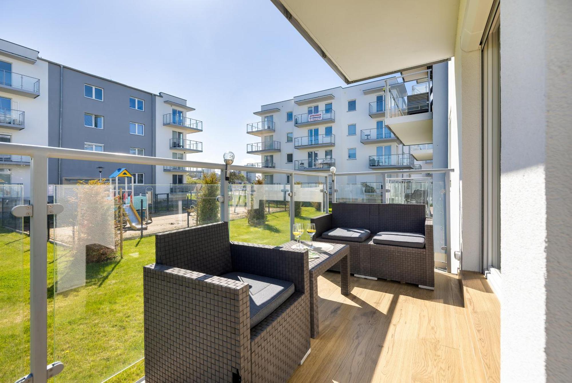 Seaside Apartamenty Porta Mare I โควอบเซก ภายนอก รูปภาพ